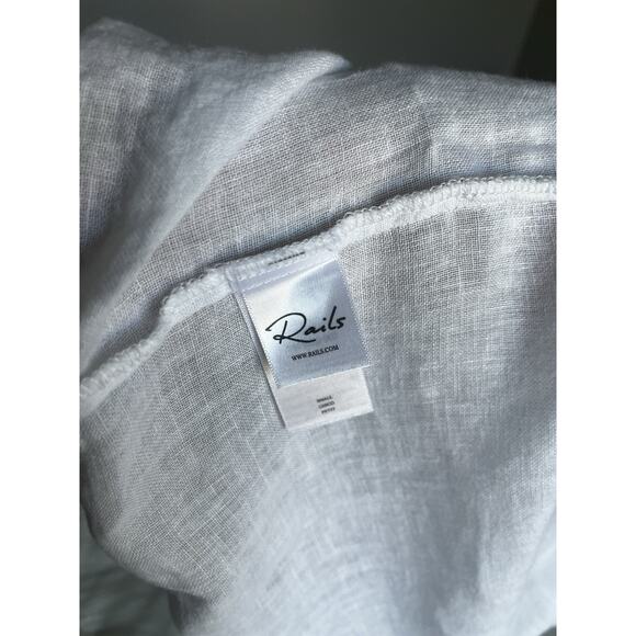 Rails Paris Linen Top in White -Small - Picture 12 of 13